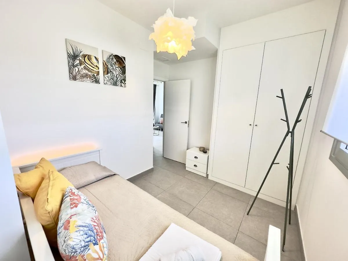 Luar Rota Apartment Free Parking By Cadiz4Rentals Spain